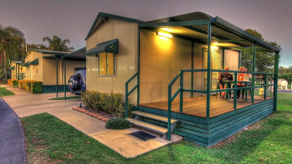 Goondiwindi Holiday Park Luaran gambar