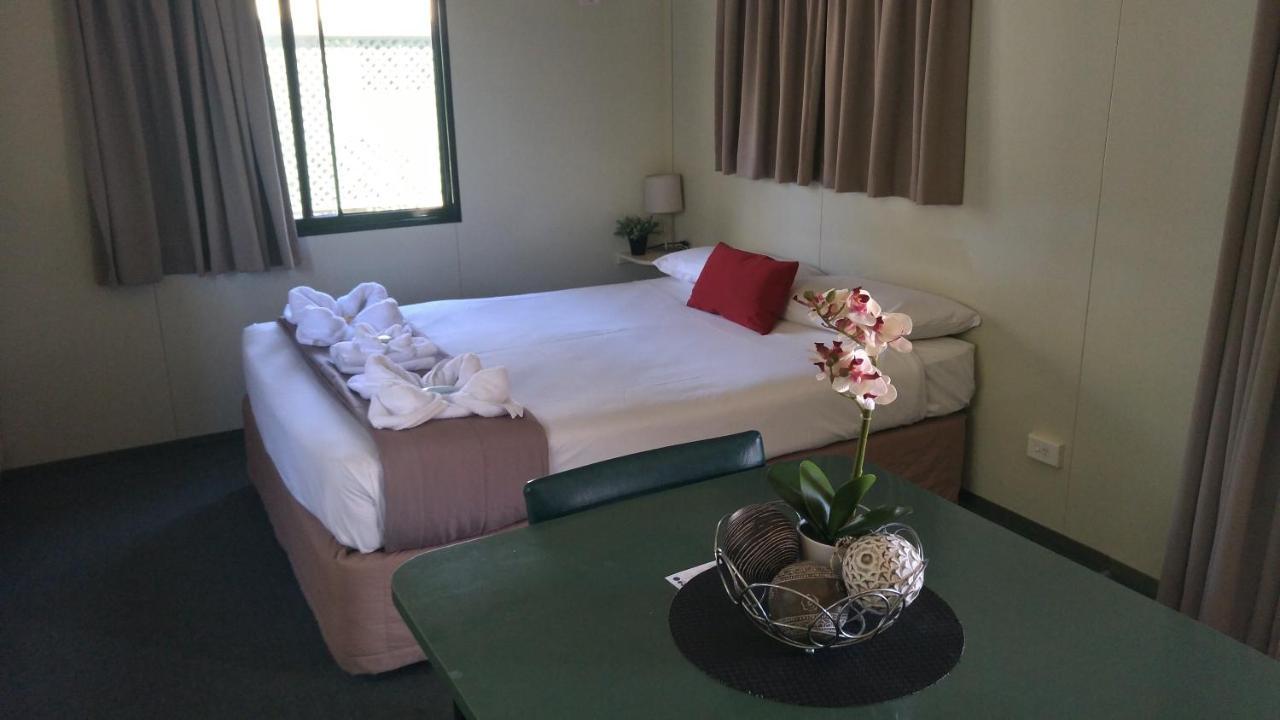 Goondiwindi Holiday Park Luaran gambar